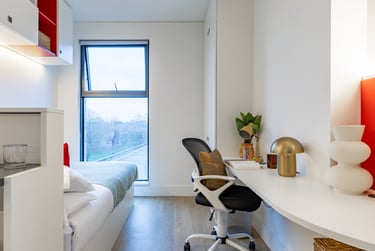 Premium Studio at Spring Mews, Tinworth Street, Vauxhall, London, SE115EL - Image 3